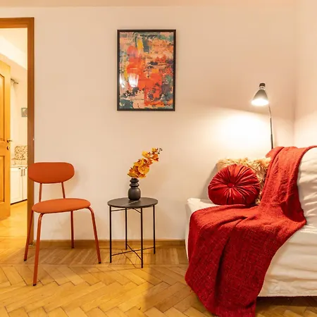 2br At Piata Natiunilor Unite: Perfect For Center Апартаменты Бухарест