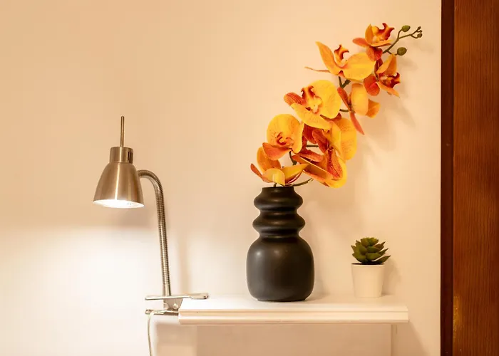 2br At Piata Natiunilor Unite: Perfect For Center Apartament Bukareszt