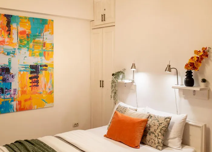 2br At Piata Natiunilor Unite: Perfect For Center Lägenhet