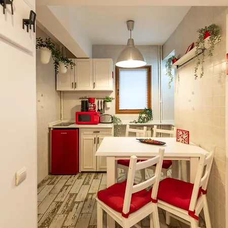 Apartamento 2br At Piata Natiunilor Unite: Perfect For Center *